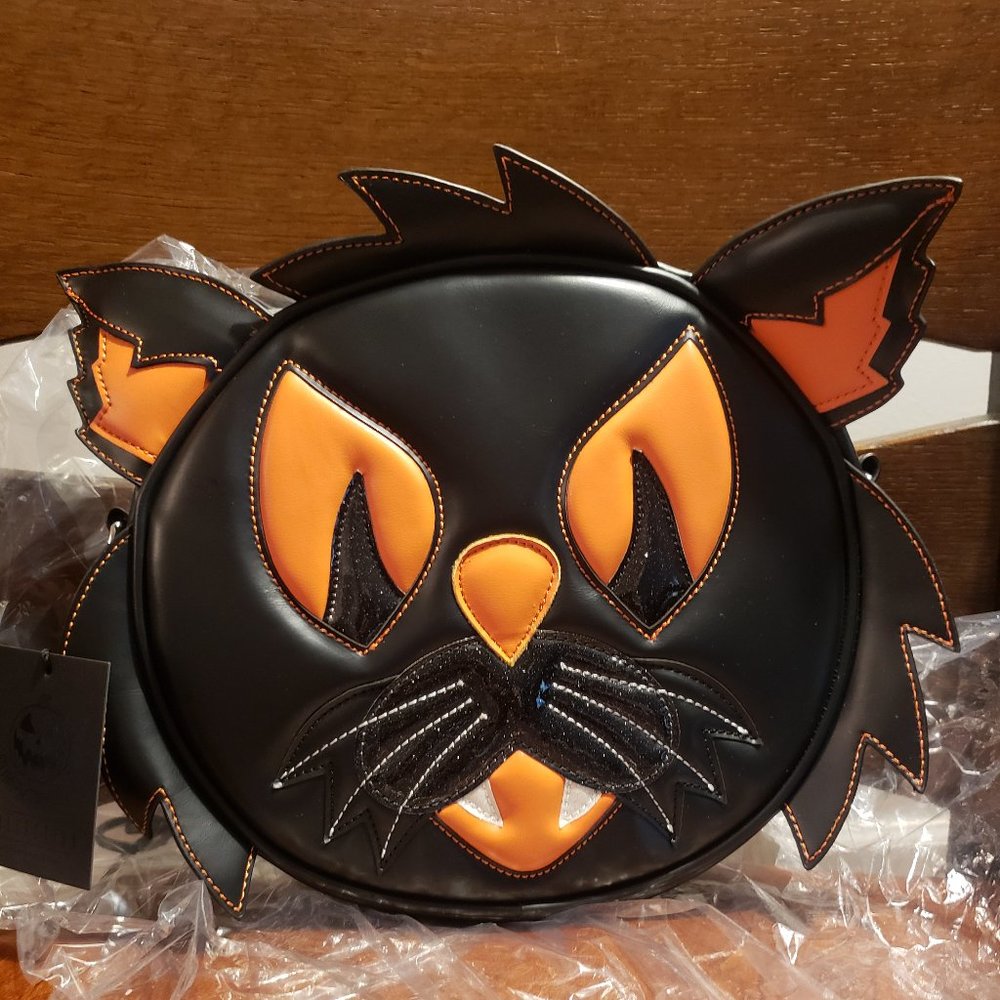 Love Pain and Stitches Classic Halloween Kitty Purse